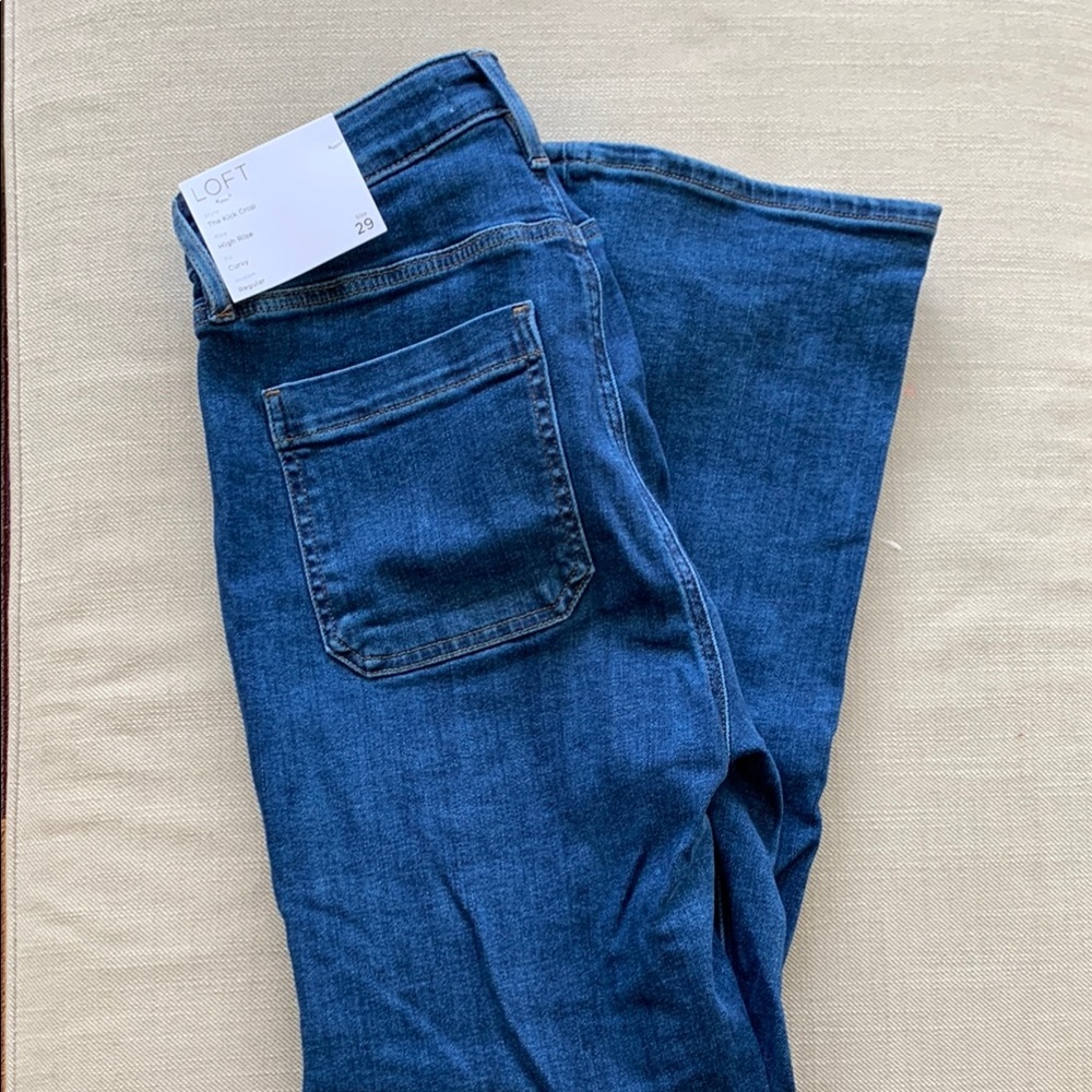 LOFT women’s  Blue kick crop Jeans size 29 curvy